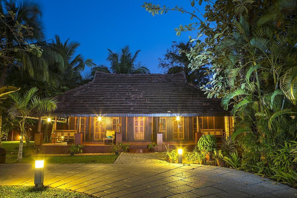 El Oceano Beach Villas offers an intimate setting for couples