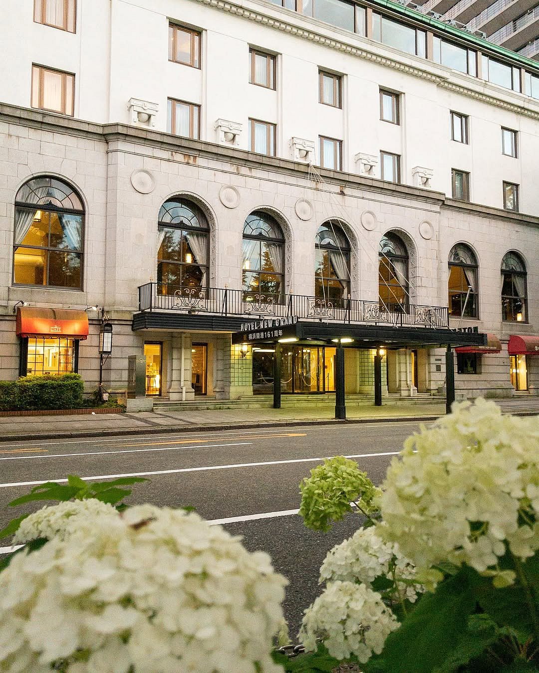 New Grand Hotel