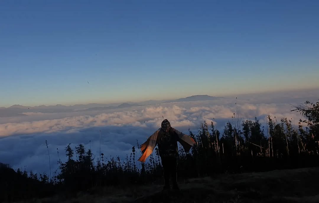 sikkim_wanderlust/Instagram : Rachela Danda is perched at an impressive altitude of 10,000 feet within Neora Valley National Park