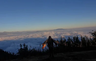 sikkim_wanderlust/Instagram : Rachela Danda is perched at an impressive altitude of 10,000 feet within Neora Valley National Park