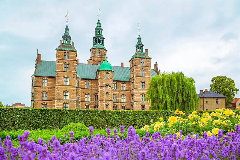 Blooming spring in the Danish capital.