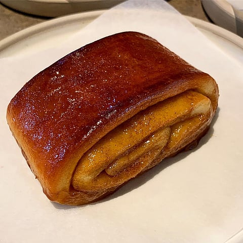 Kanelstang at Juno Bakery