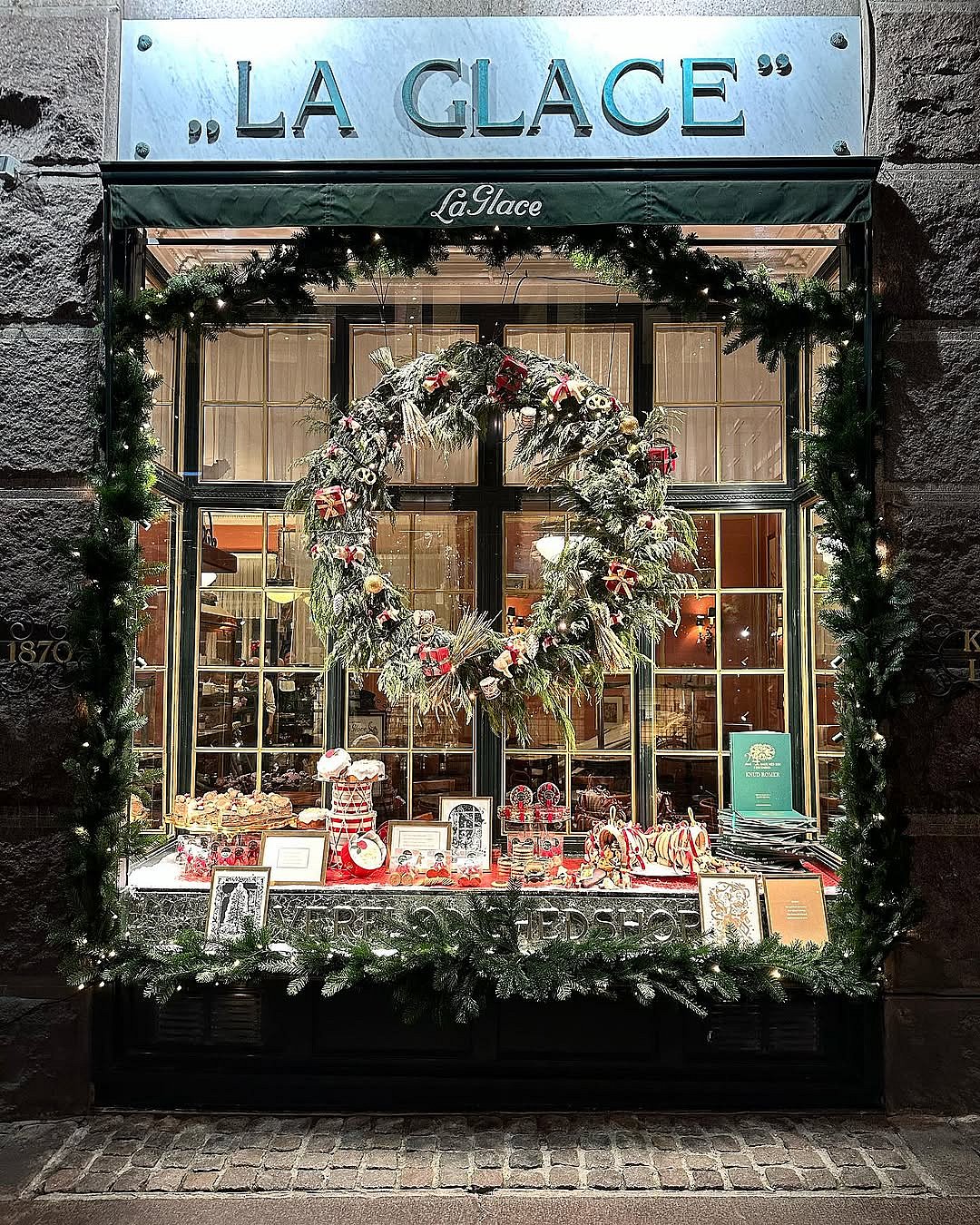 The oldest bakery of Denmark; La Glace