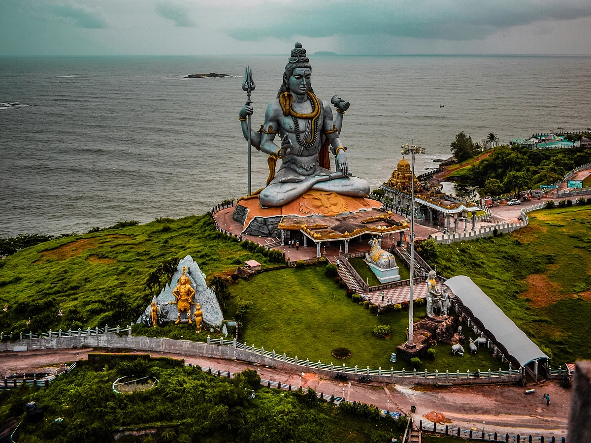 Photo by Arun Prakash on Unsplash
