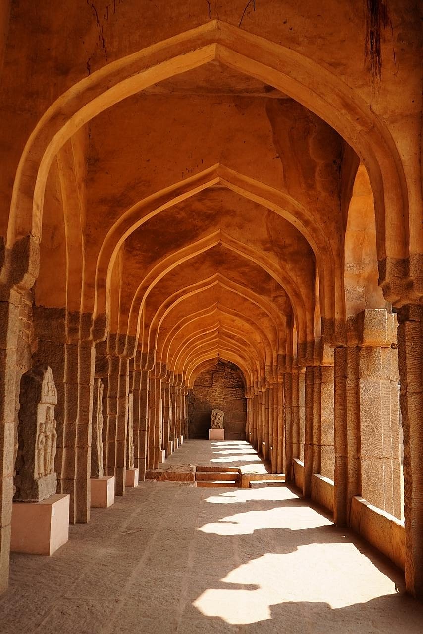  Hanuman Temple, Hampi