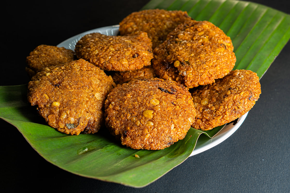 Shutterstock.com : Vadai in Kerala
