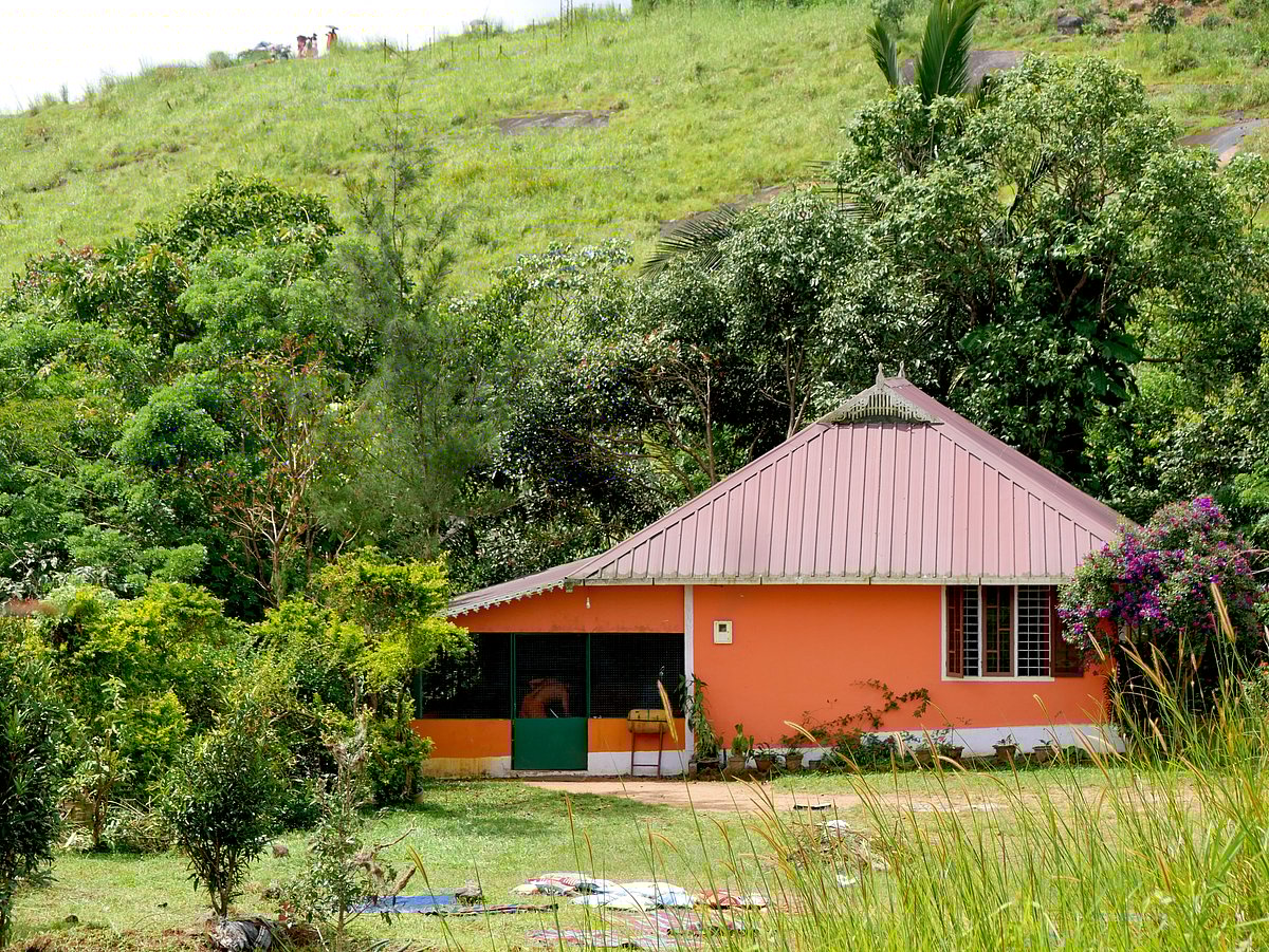 Vichus world/Shutterstock : A guest house in Kerala