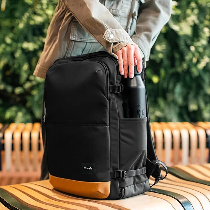 A picture of Pacsafe Venturesafe X40 Anti-Theft Backpack