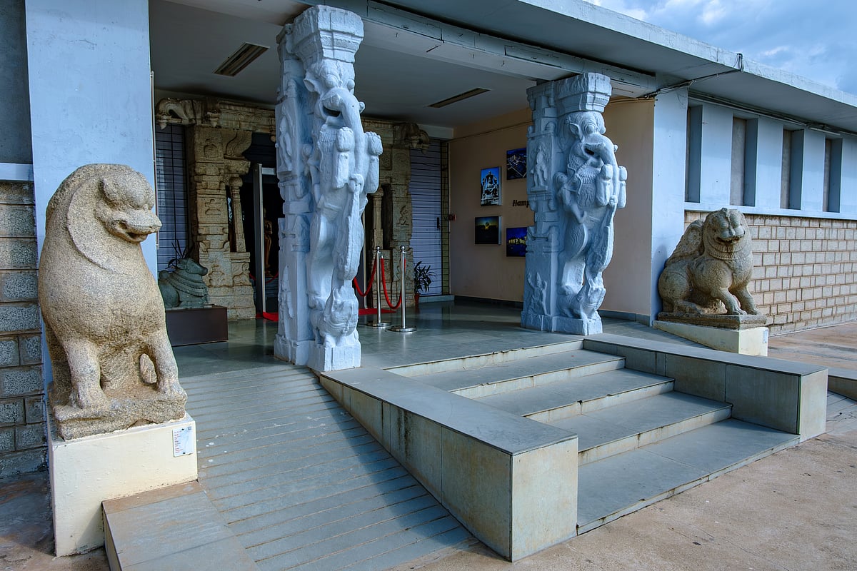 Artefacts from the Vijayanagara Empire on display at Hampis Archaeological Museum.