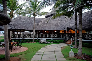 Swiggy : Mahabalipuram has a rich roster of shack-style eateries, quiet cafes, and stellar restaurants.