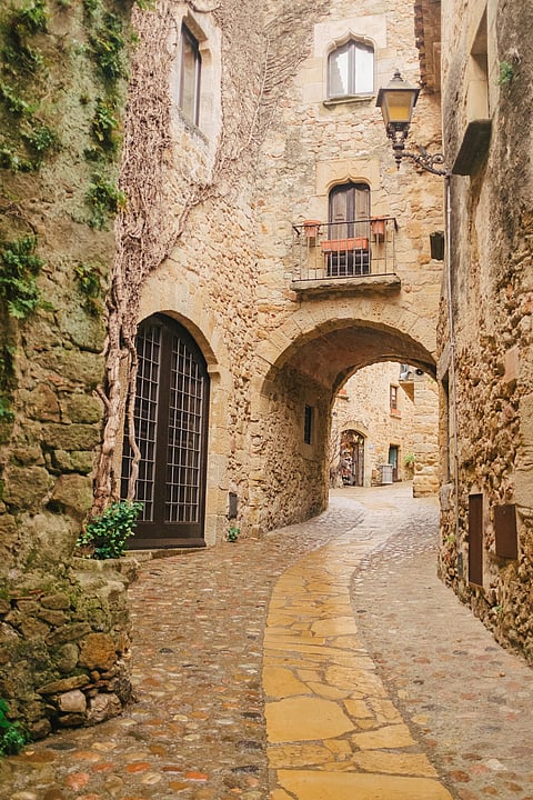 Inside the cobbled pathways of the Old Town