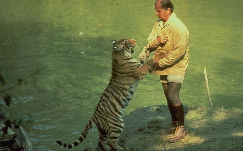 Singh with Tara, a female tiger who he procured from the United Kingdom.