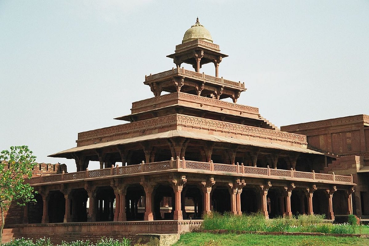 Panch Mahal is a five-storeyed structure made entirely of columns.