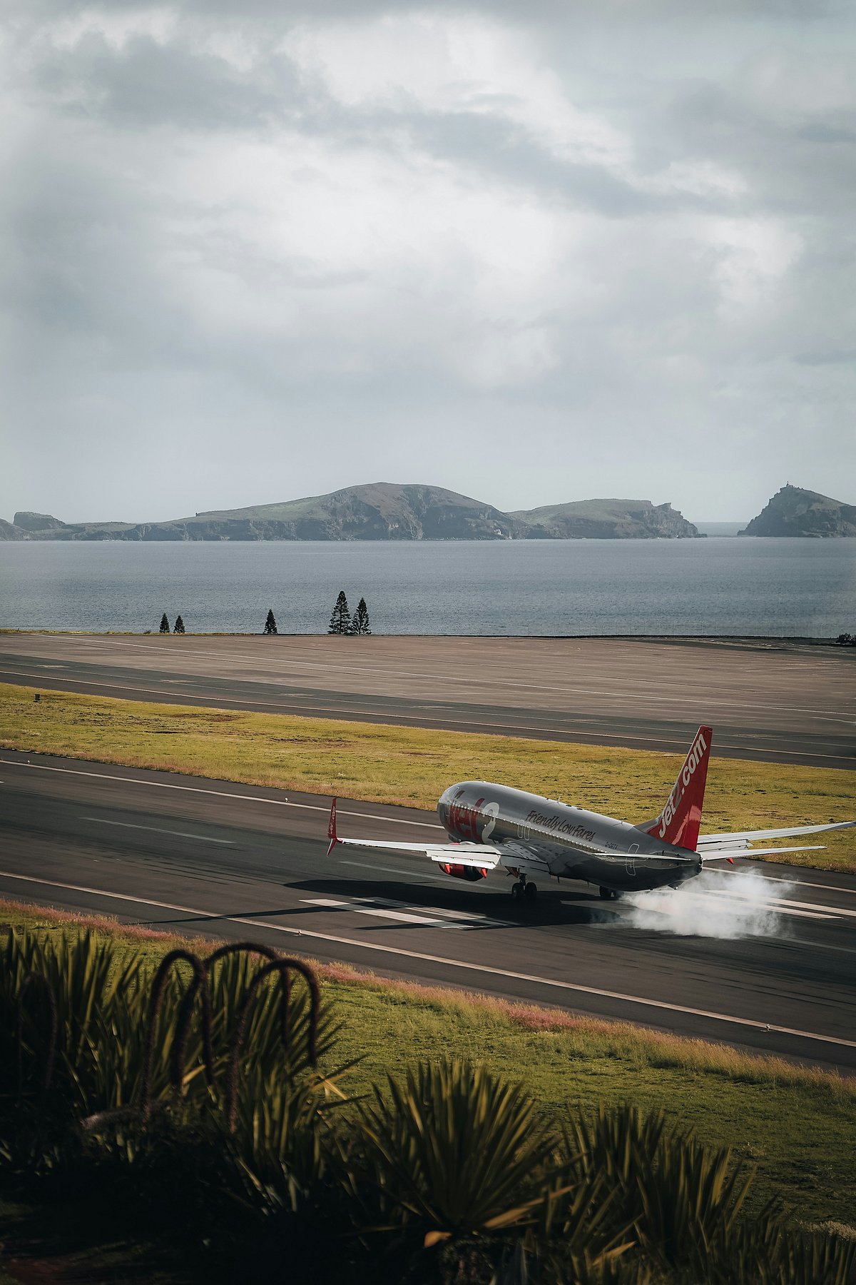 Kevin Charit/Unsplash : The new airport will be built on reclaimed land near Mumbai. (representational image)