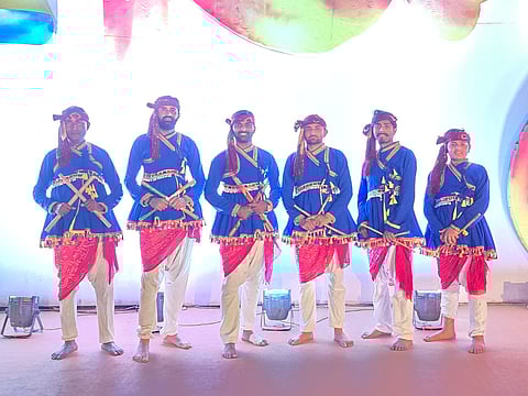 The Bansidhar Ras Mandal group