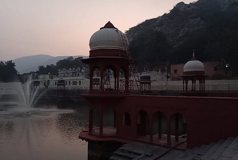 The striking cenotaphs of Moosi Maharani ki Chhatri attract visitors.