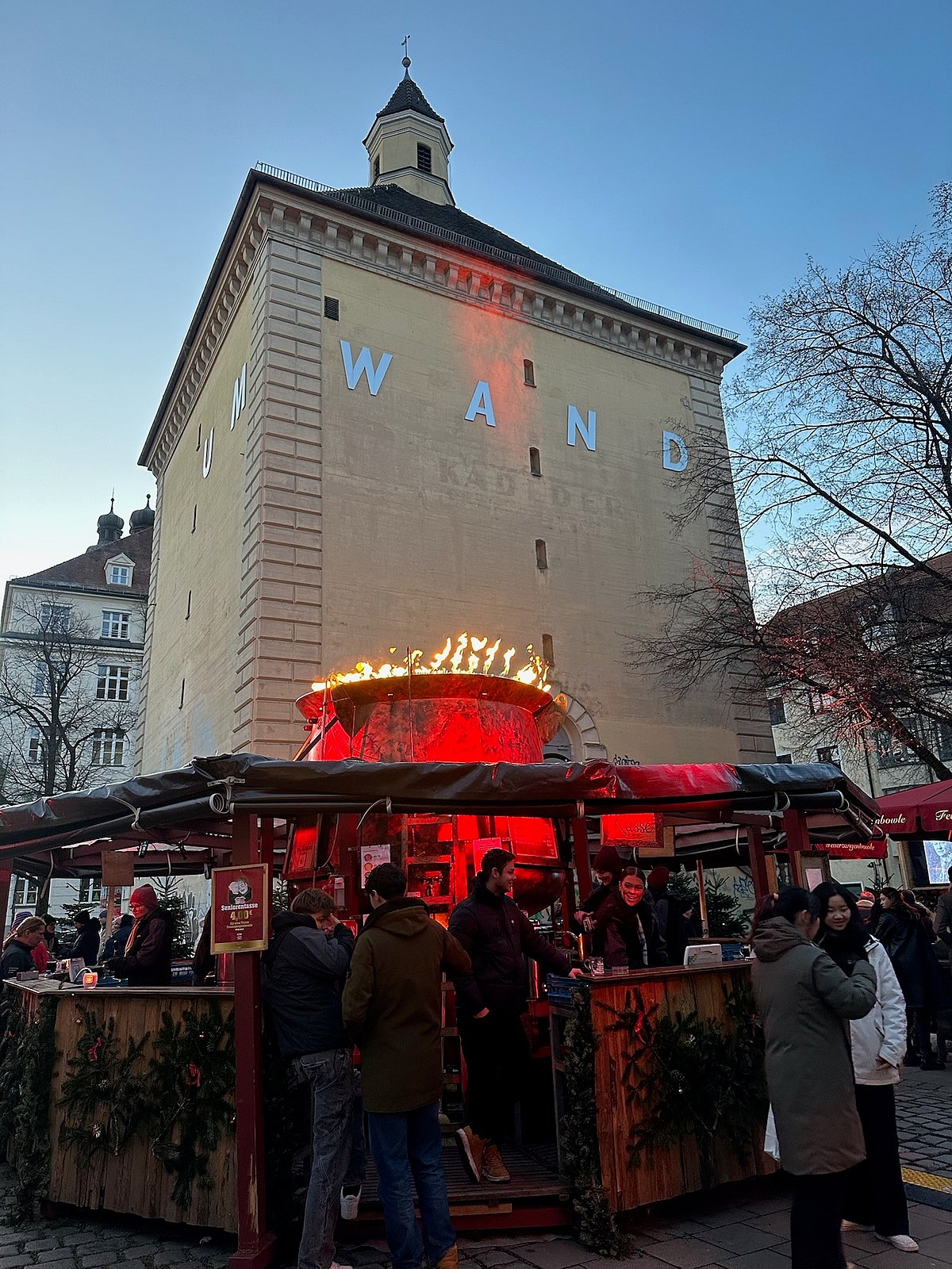 A Christmas market is organised annually.