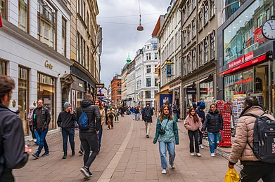 Shutterstock : Walk along Strøget, one of the largest shopping streets in Europe