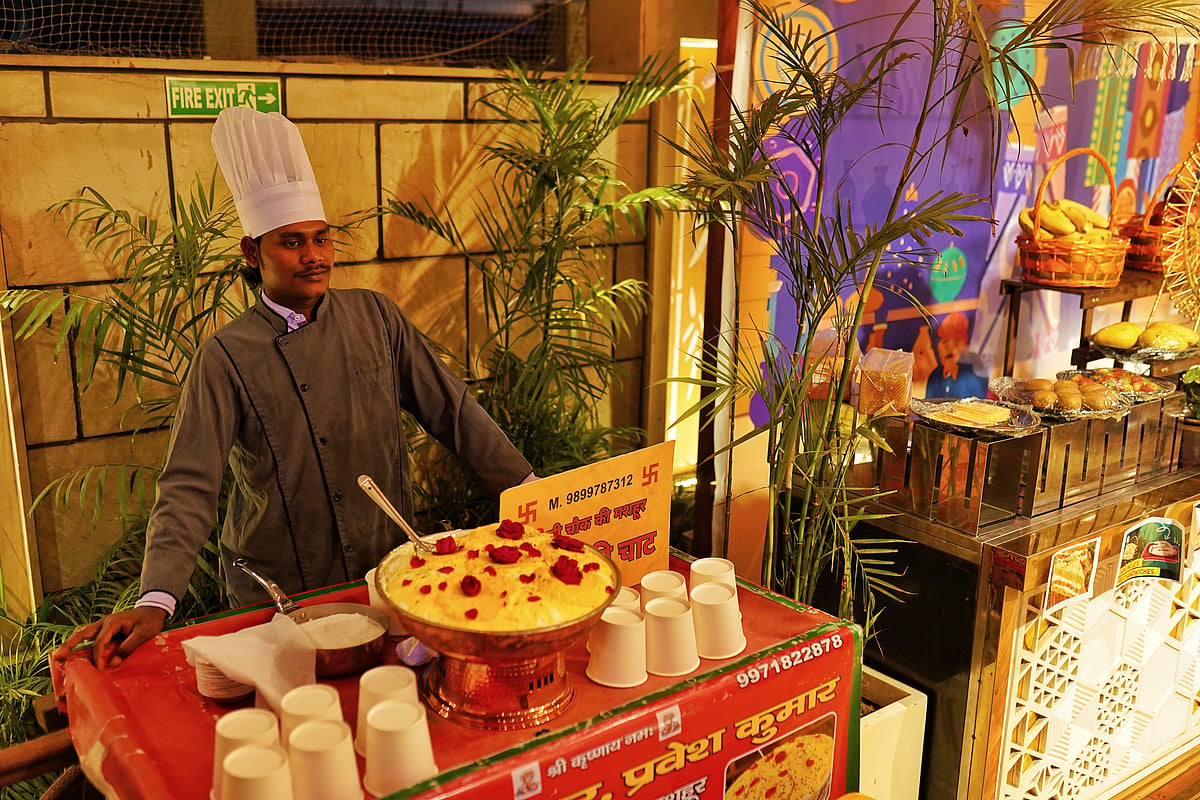 A vendor serving the iconic Daulat ki Chaat