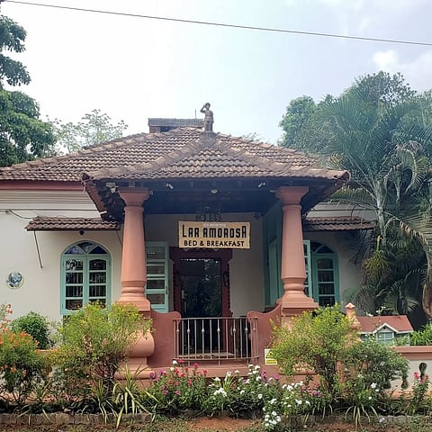 La Amorosa has am Indo-Portuguese architecture.