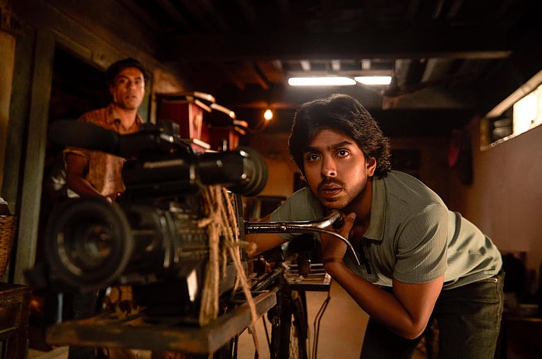 imdb.com/Website : A still from Superboys of Malegaon