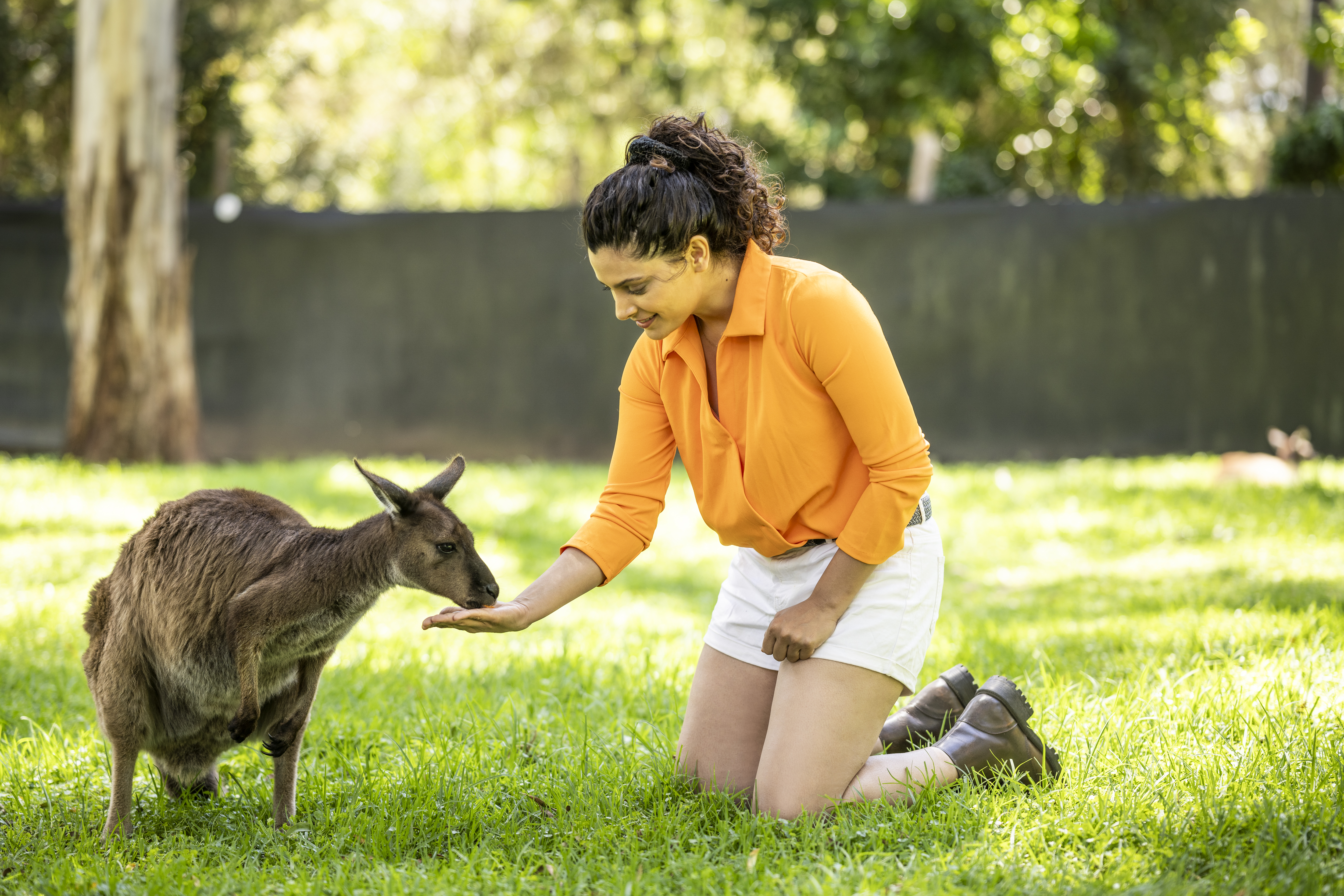 Kher explores Australian wildnerness