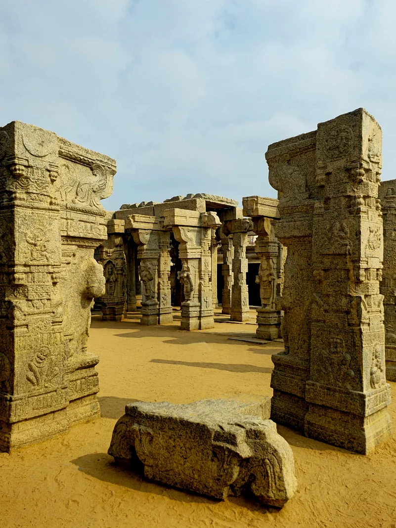 Andhra Pardeshs Lepakshi is famed for its Vijayanagara-style architecture.