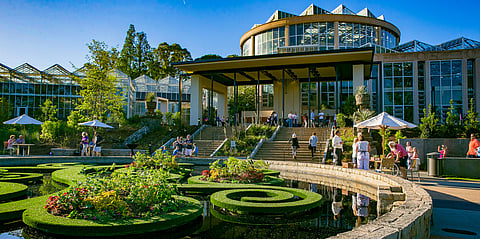 Explore the Atlanta Botanical Garden that is spready across an area of 30 acres in the city.