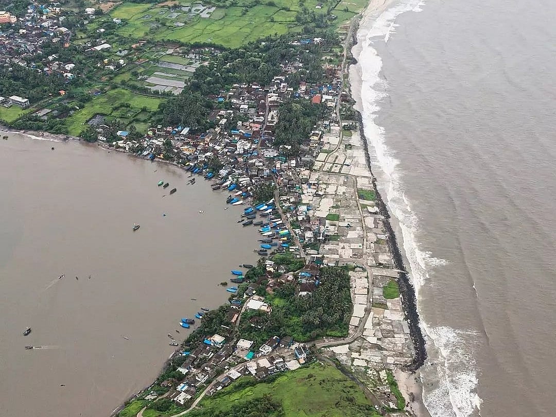 imjagdishpatil/Instagram : Aerial view of Korlai village in Maharashtra.