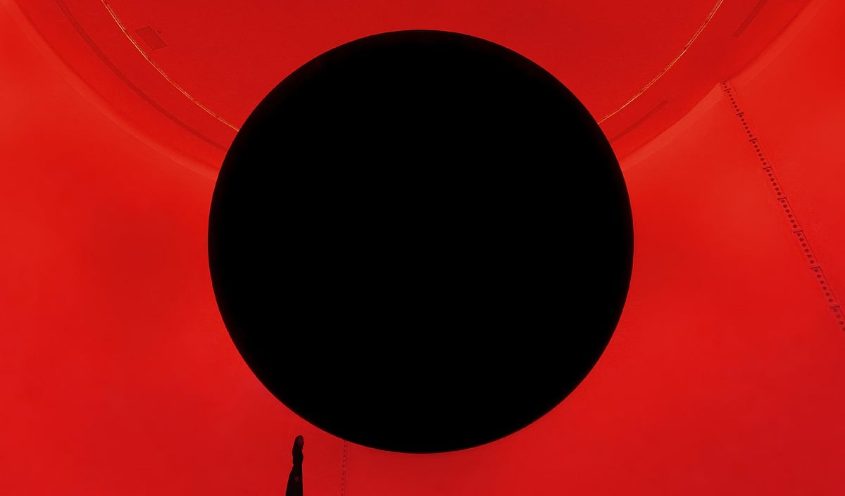 Levitation Void is one of the exhibits at the teamLab Phenomena Abu Dhabi.