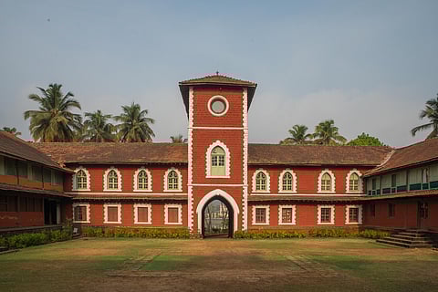 
Sawantwadi Palace was built between 1755 and 1803, during the reign of Khem Sawant III
