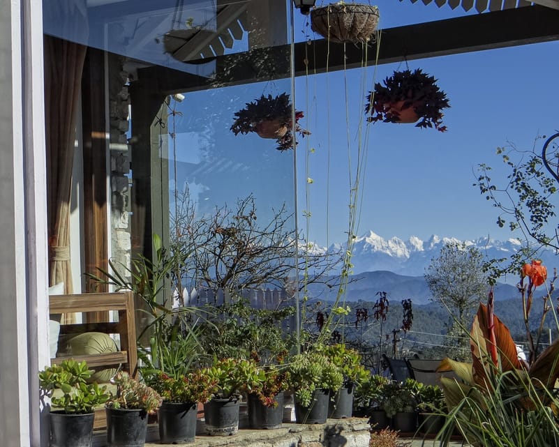 Situated approximately 7,100 ft above sea level, The Birdcage provides panoramic views of snowcapped Himalayan peaks