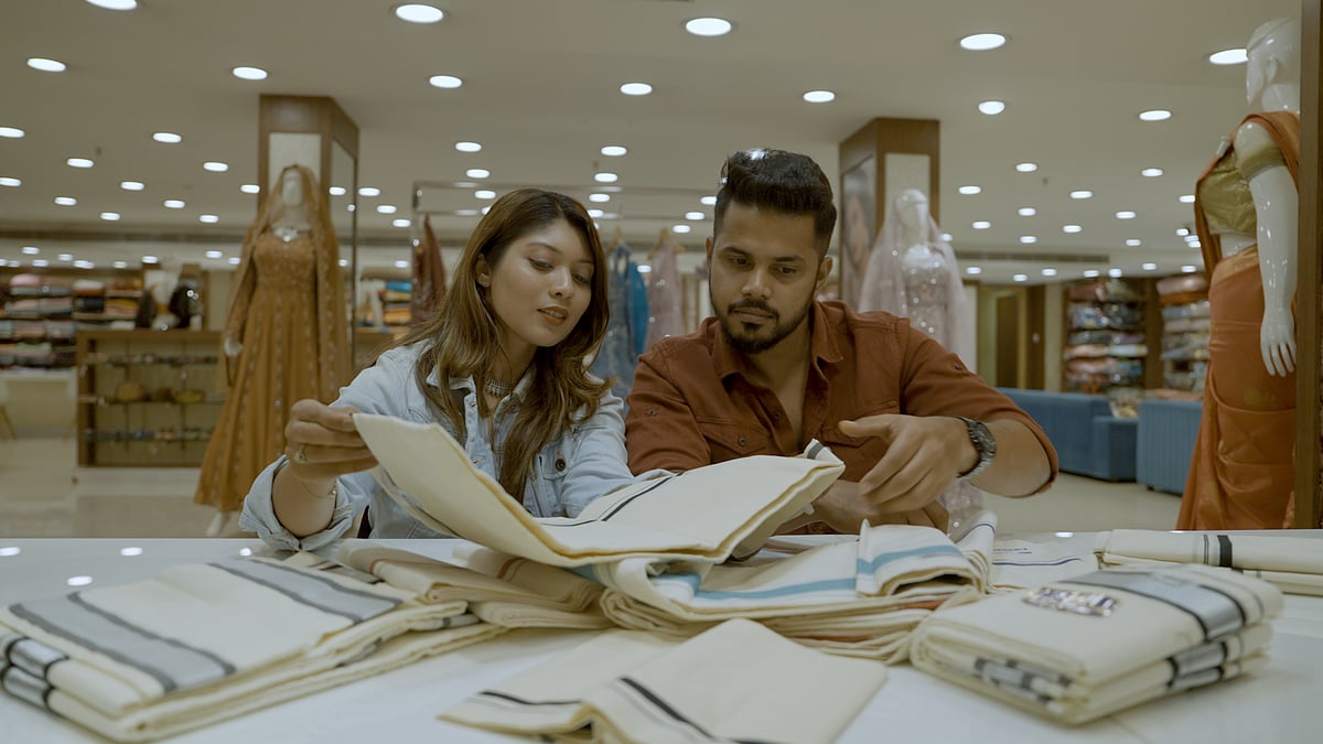 The set mundu is a distinctive outfit consisting of two beautifully crafted pieces of cloth