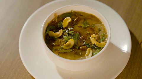 The dish is believed to have originated during the rule of the Asaf Jahi dynasty over Deccan