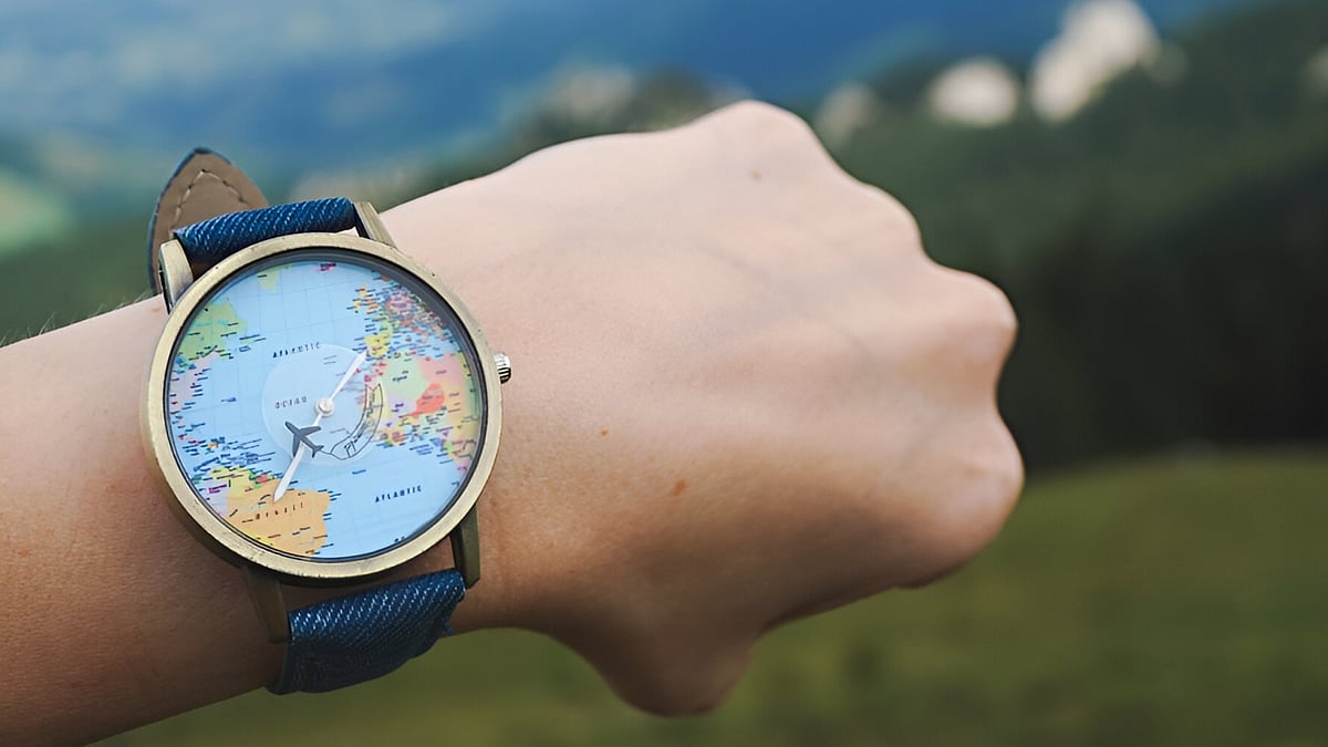 GMT India  : Modern-day travel watches come with travel-friendly features that can prove to be very useful on your trips. 