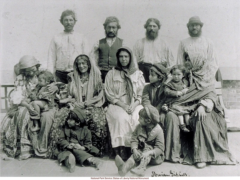 Romani people pictured in 1905
