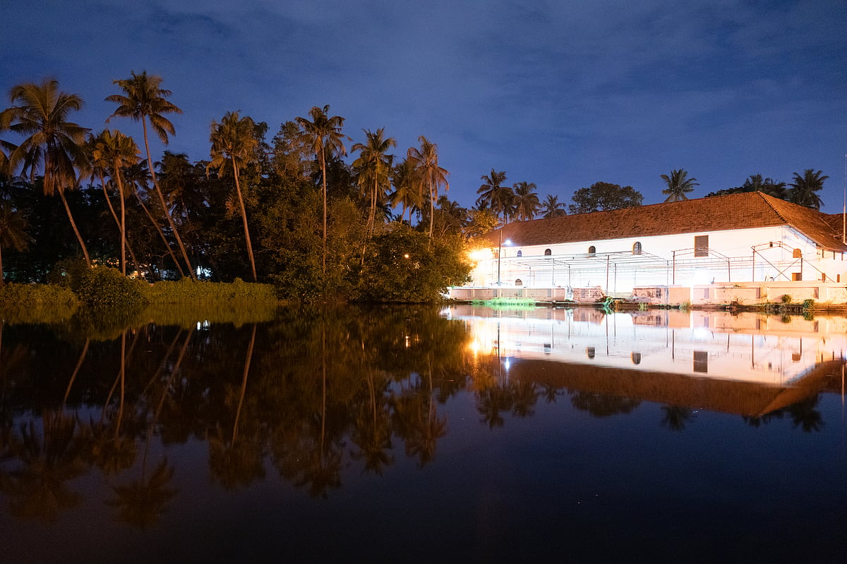 Royal Mattancherry Dutch Palace at night