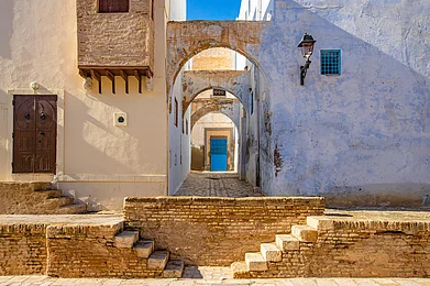 Kadagan/Shutterstock : The ancient city of Kairouan