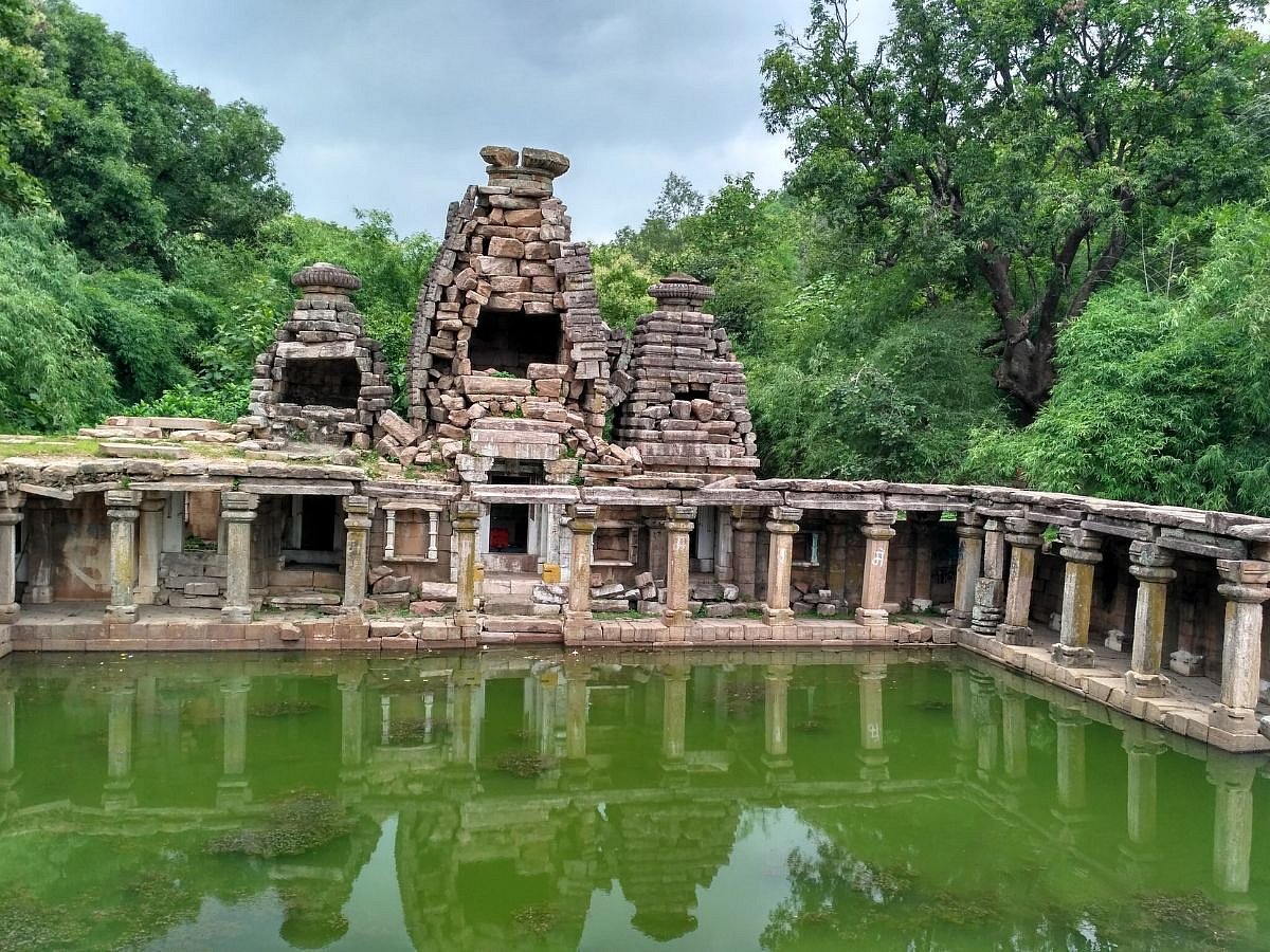 Karpur Baoli dates back to the 12th century