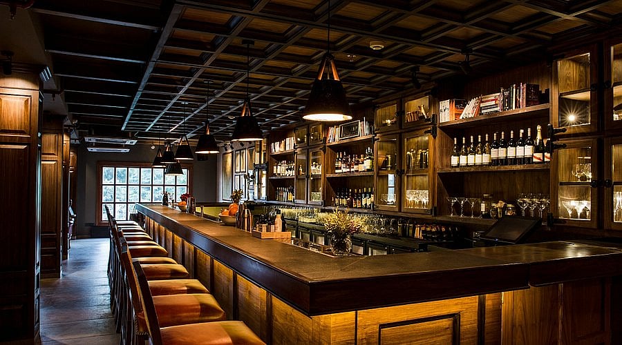 Enjoy a drink in the heart of South Delhi at Sidecar. 