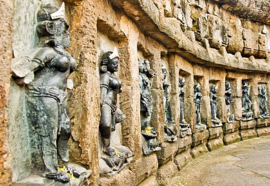 neo4mcal/Shutterstock : Fifty-six of the 64 idols of the Chausath Yogini temple in Hirapur have survived