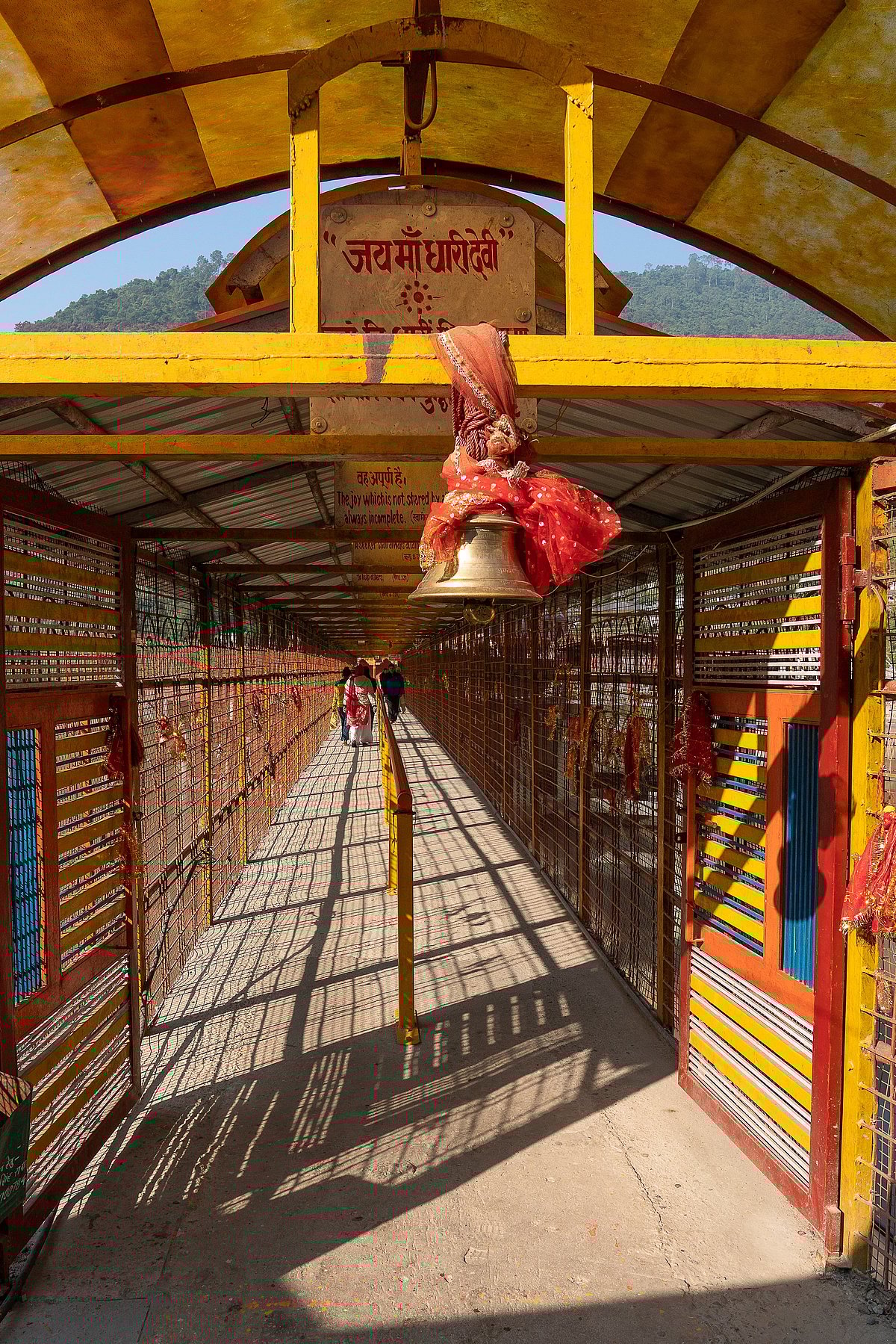 The passageway to the Dhari Devi temple in Uttarakhand