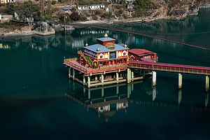 SauravRawat/Shutterstock : The surge of worshippers to the Dhari Devi temple of Uttarakhand increases exponentially during the Navratri festival