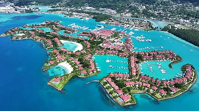 Cristian Lourenco/Shutterstock : Aerial view of Victoria, the capital and largest city of the Republic of Seychelles