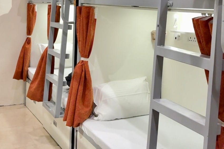 The Metrostay features bunk beds in well-lit spaces