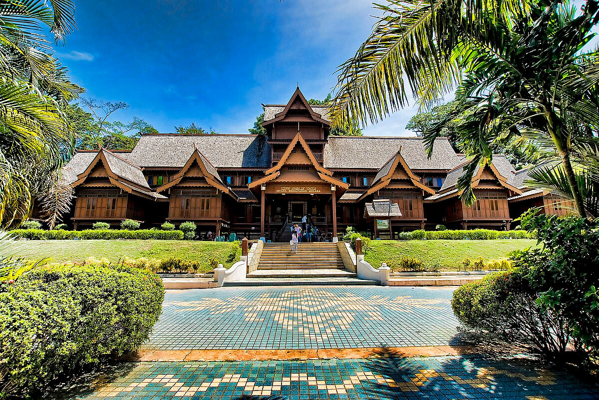 Melaka Sultanate Palace Museum exemplifies traditional Malay architecture