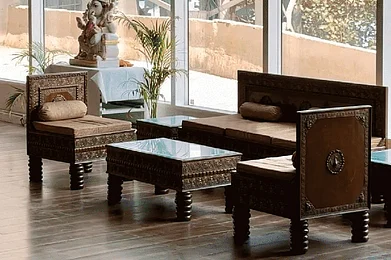 themetrostay.com/Website : A living room at The Metrostay in Delhi