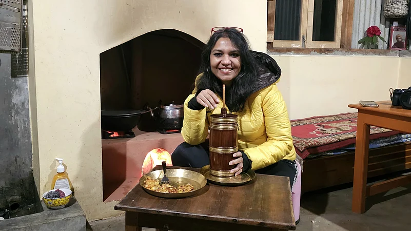 Trying the local millet brew, thongba