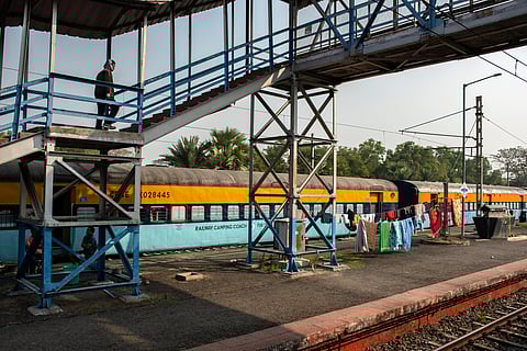 A train at the Malda Town railway station