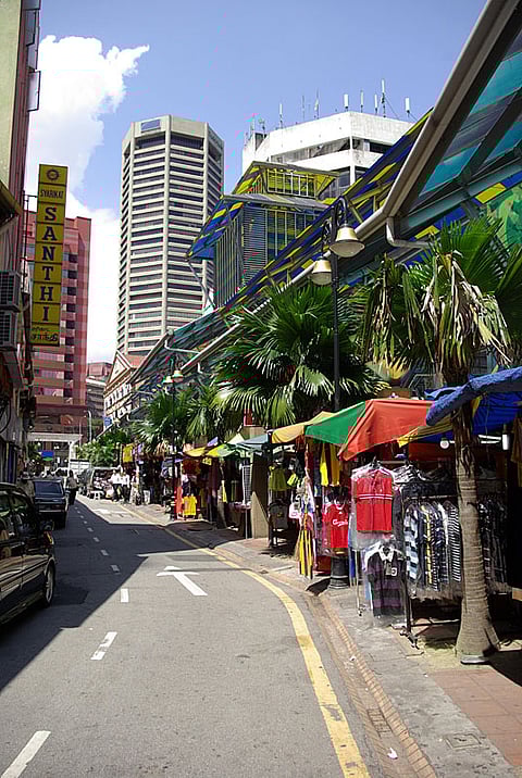Go shopping in Little India